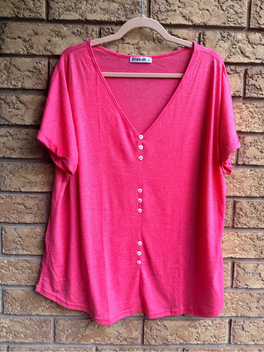 4/$25 • DIOSUN Pink V-Neck Button-Front Top